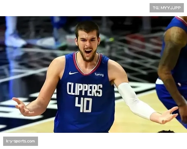 快船四连胜逼近附加赛 祖巴茨伤退反促空间优化